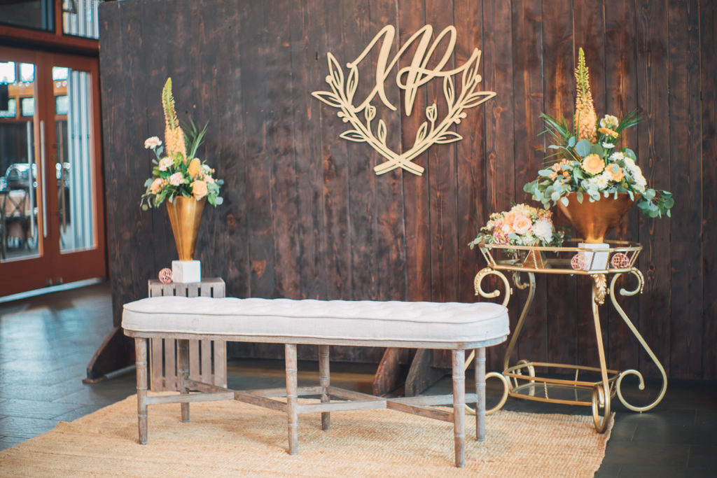 Lovefrankly vivianjackwedweb 093