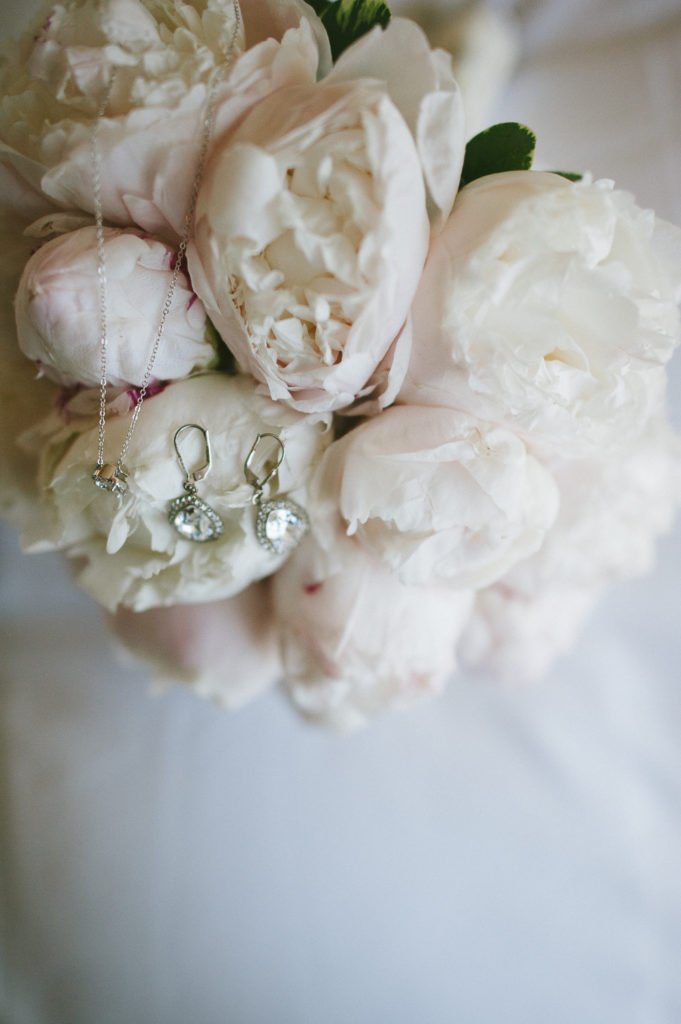 Mark Sarah Getting Ready 105